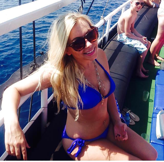 25P New uk bimbo chav pics of zoe