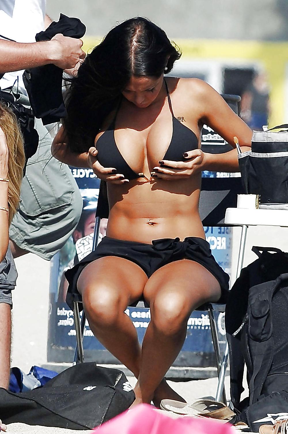 25P The Great Bimbo Nabilla Benattia