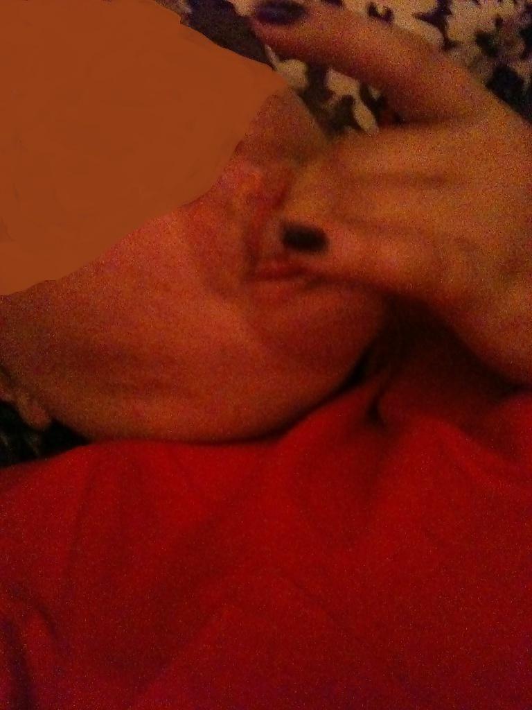 15P She loves to play with her big tits, and wet pussy