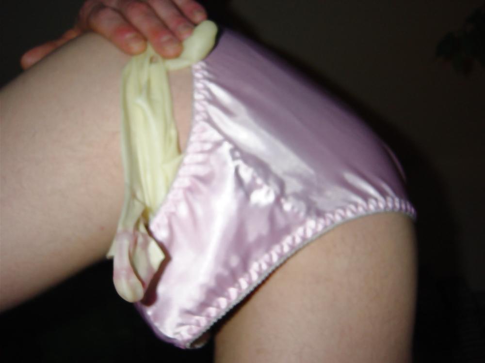 25P Nylon and condom play