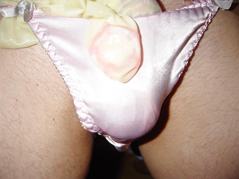 25P Nylon and condom play