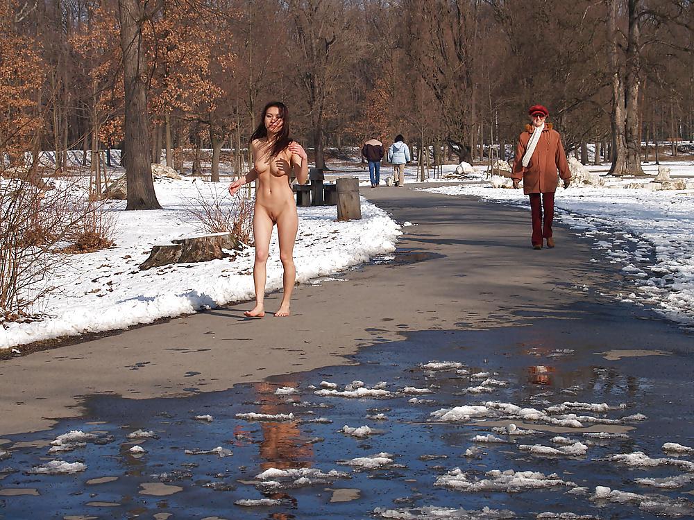 25P Girls Public Nude B