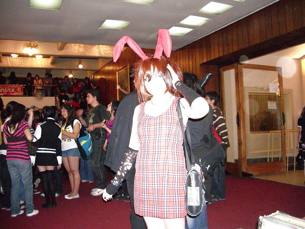 8P Chilean teens in Cosplay show