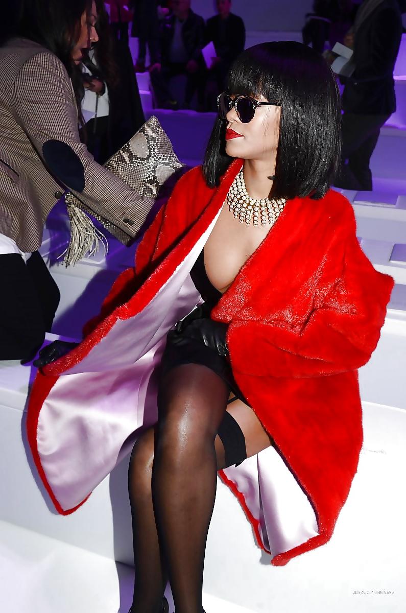 25P What Is Your RIHANNA Fuck Fantasy?