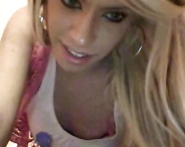 6P Amateur Chilean Tgirl With BIG Cock