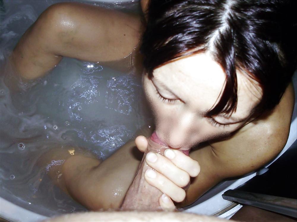 25P Wife in bathroom shaved