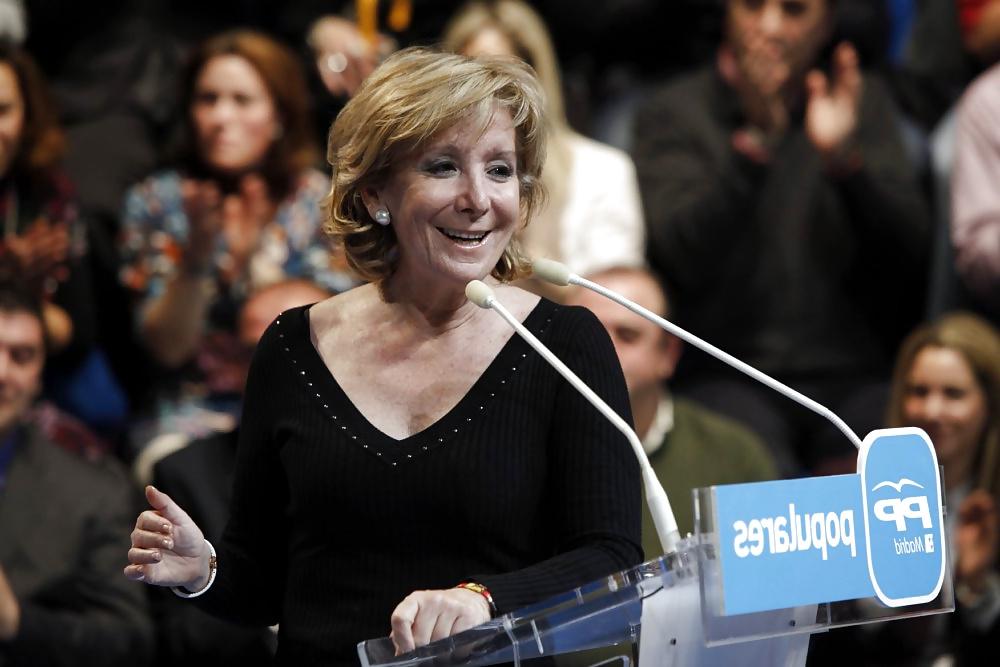 25P Love jerking off to conservative Esperanza Aguirre 
