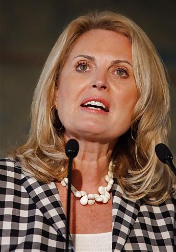 25P Love jerking off to conservative Ann Romney