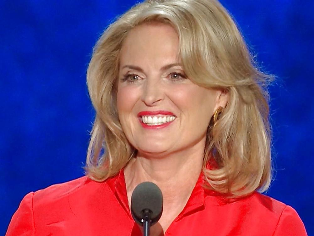 25P Love jerking off to conservative Ann Romney