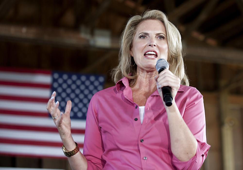 25P Love jerking off to conservative Ann Romney