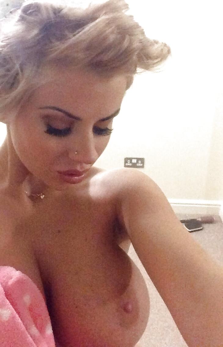 25P Bimbo Fuck Doll Moms