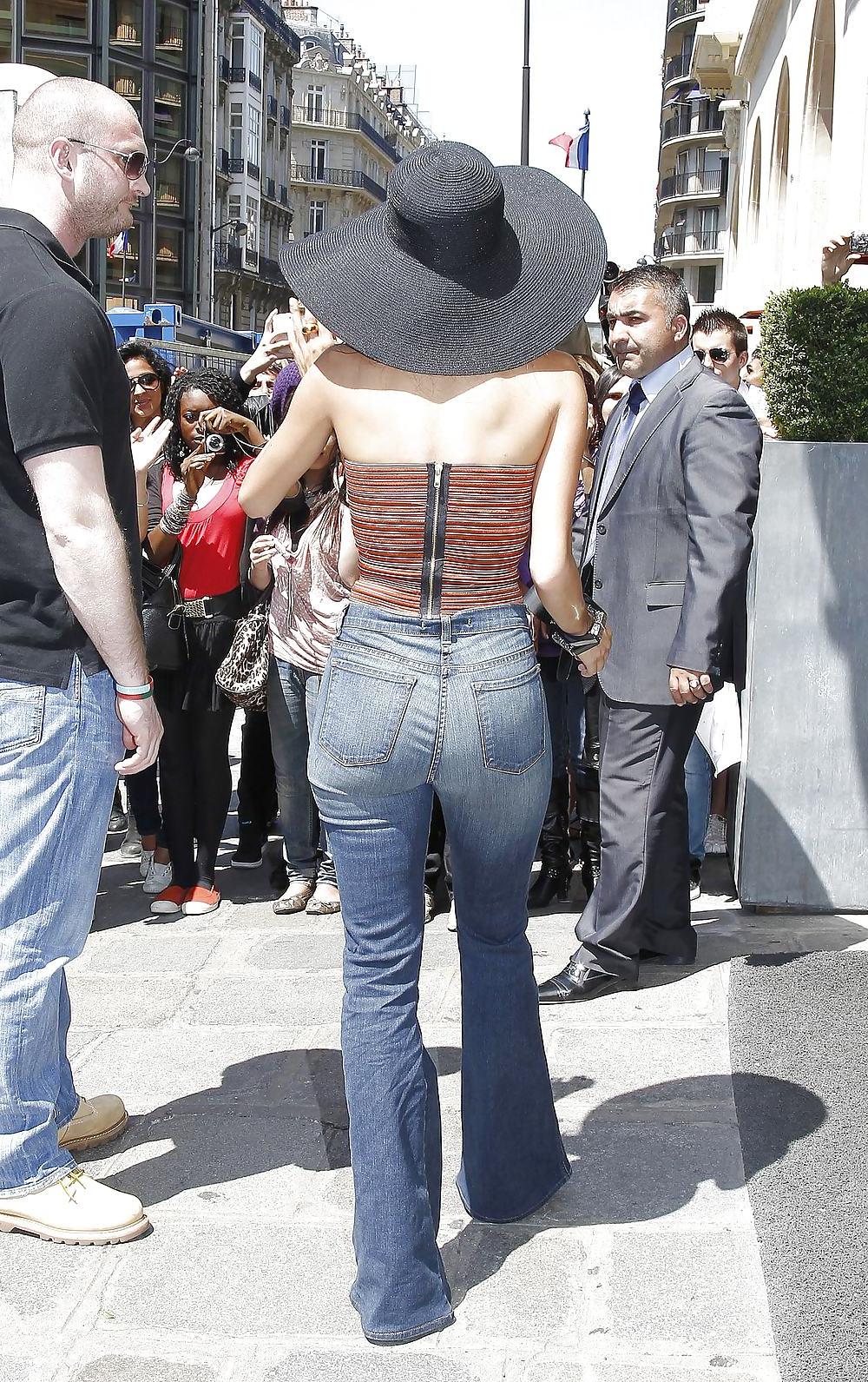 25P Nicole Scherzinger cleavy in jeans (arse shots) out in Paris