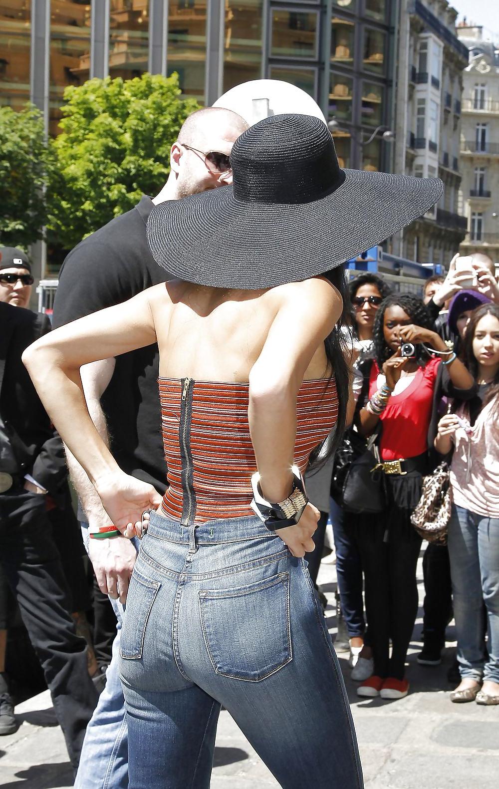 25P Nicole Scherzinger cleavy in jeans (arse shots) out in Paris