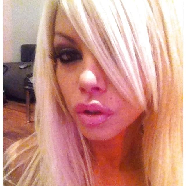 25P Delta White (Bimbo Slut) 2 xx