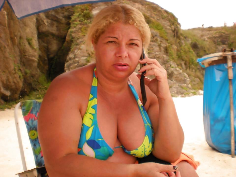 4P Mature Brazilian Friend from Lisbon - Joana