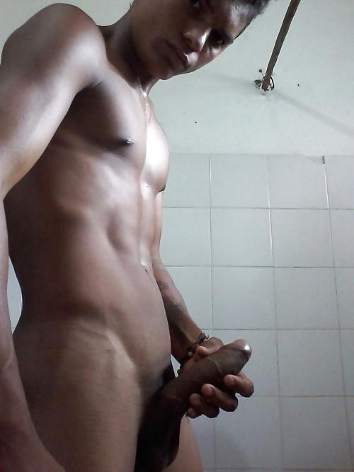 20P Amateur brazilian boys 13