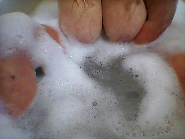 21P Bathing time