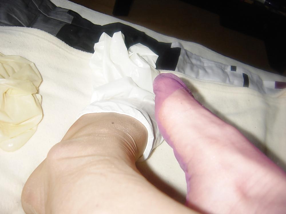25P Nylon and condom play 4