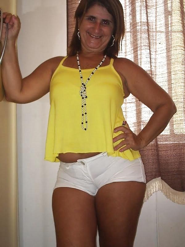 25P Brazilian Mature 2