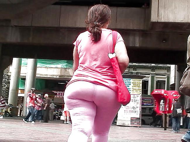 25P Big Asses in Tight Clothes Part 1