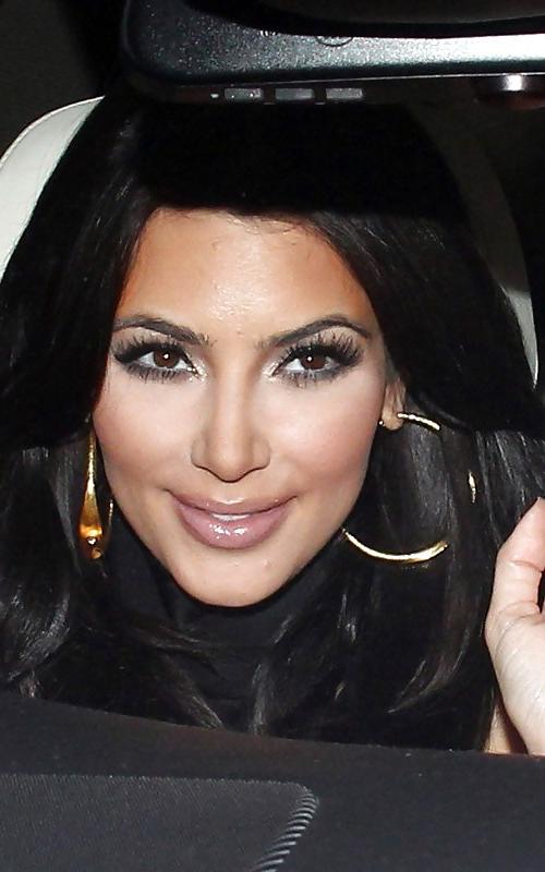 8P Kim Kardashian headed to a birthday party in Beverly Hills