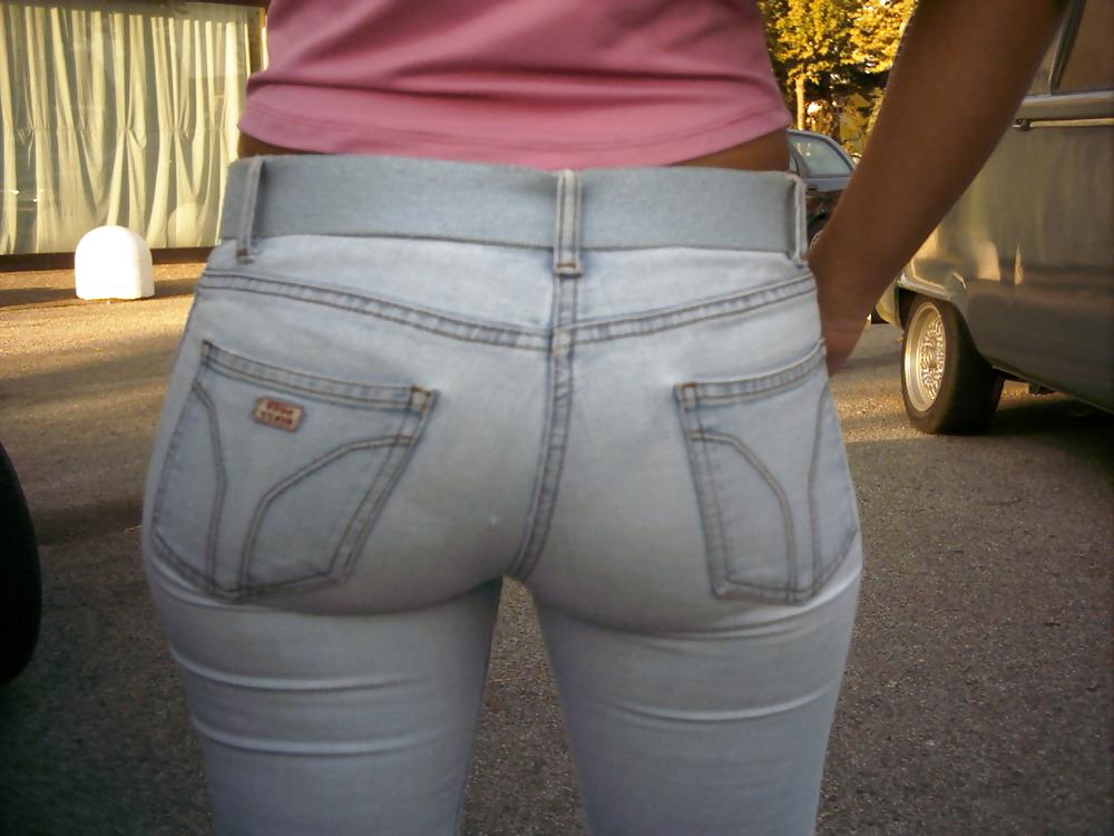 8P My ass 2 (jean's and panties)