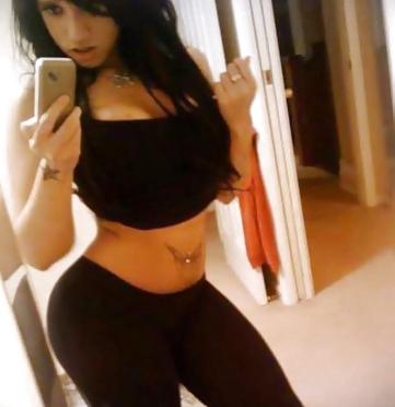 25P Very tight pants 7