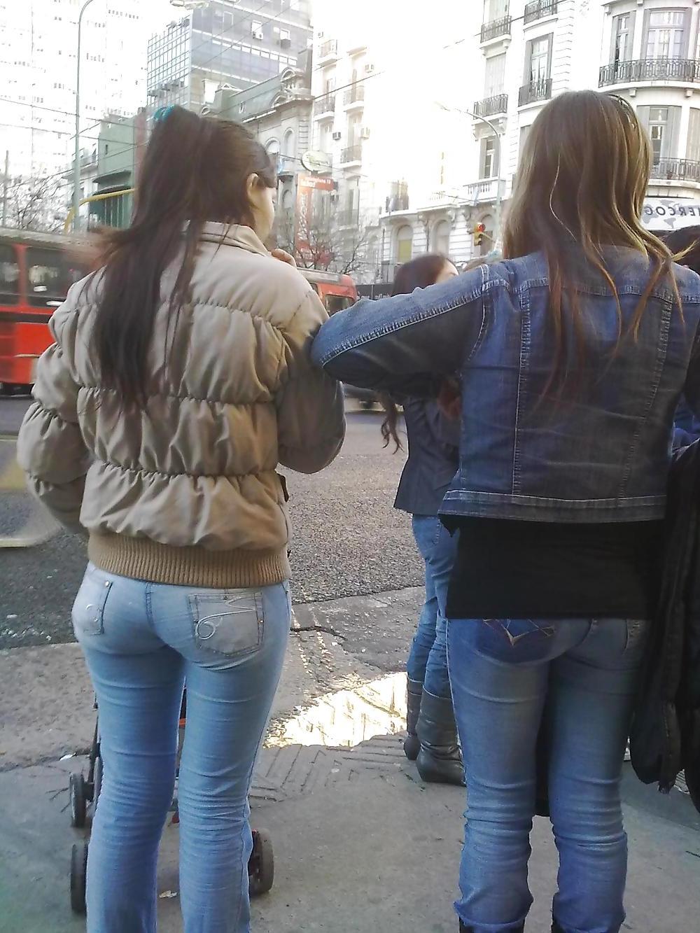 15P Asses in jeans #2