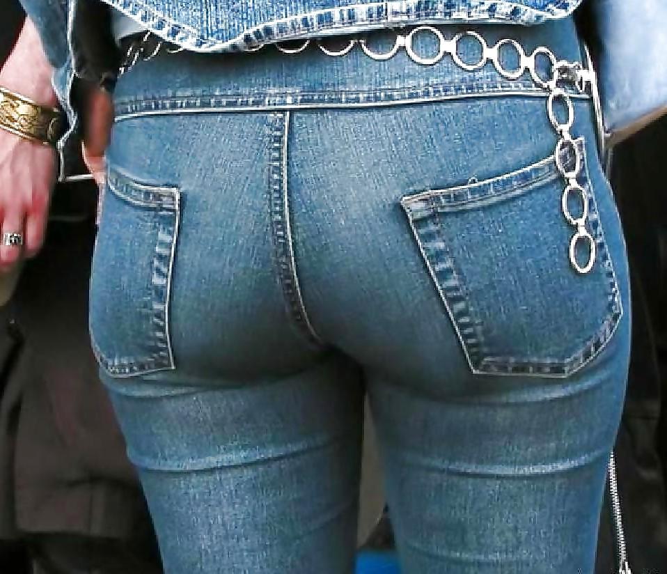 15P Asses in jeans #2