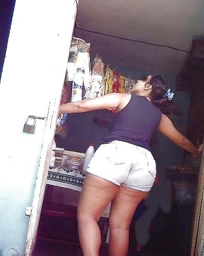 17P Big Asses in Tight Clothes Part 3