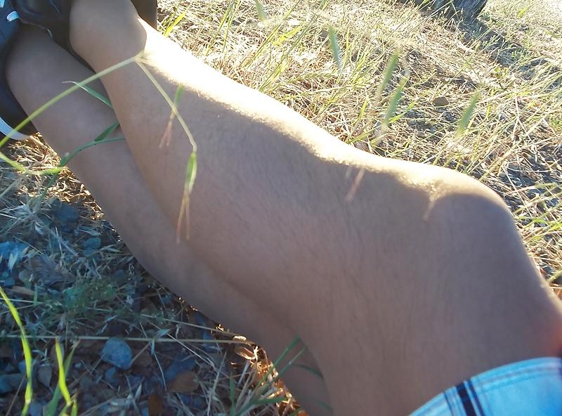 8P Pantyhose Outdoors