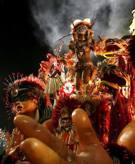25P Brazilian carnival