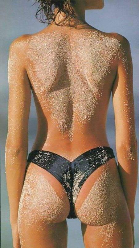 15P Beautiful Girls in Thong 2 by TROC