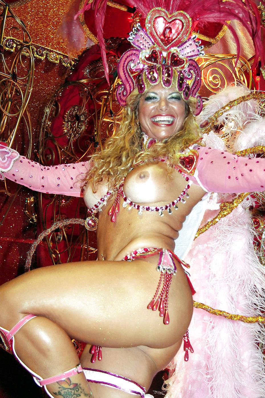 25P Brazilian carnival 2011