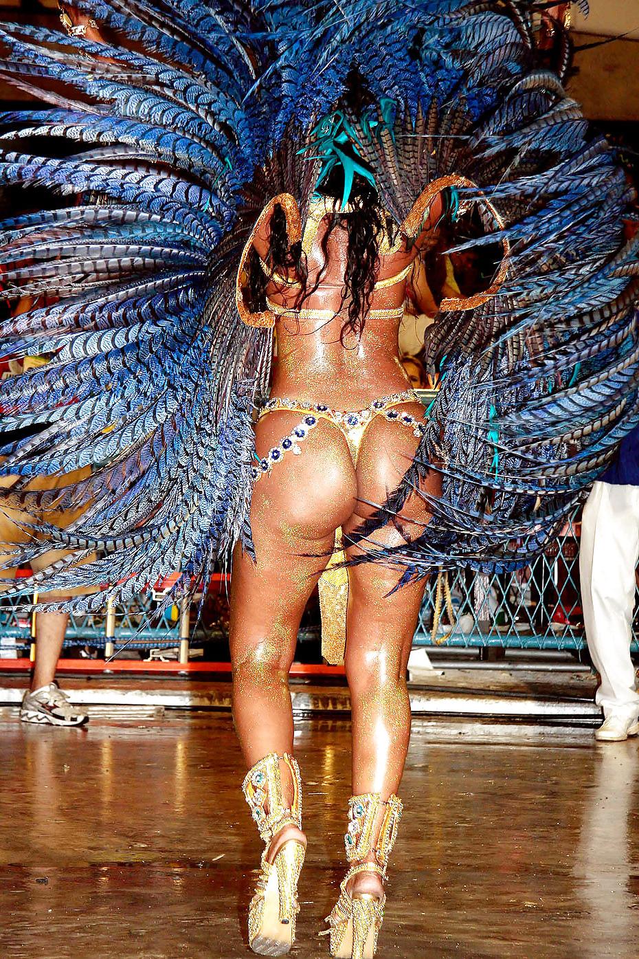 25P Brazilian carnival 2011