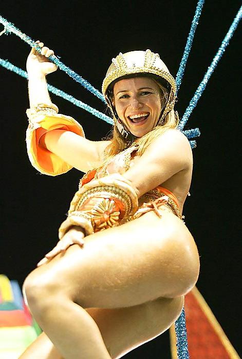 25P Brazilian carnival 2011