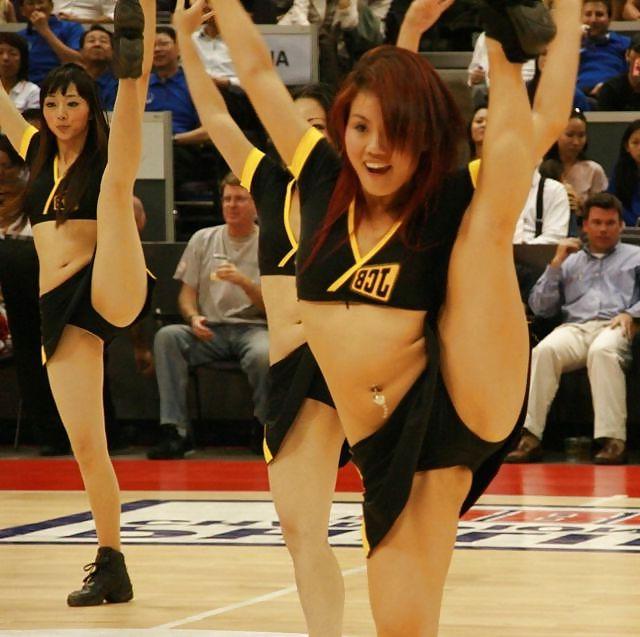 25P Real Cheerleaders