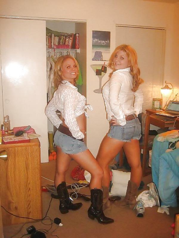 25P Sexy girls in jeans XXXI