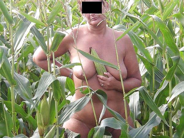 14P Mies, a bisexual slutwife exposed by hubby