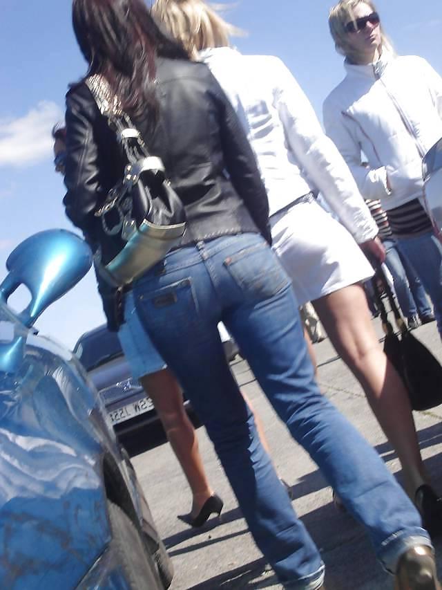 12P Sexy Poland Girls Public Photos. Part 3