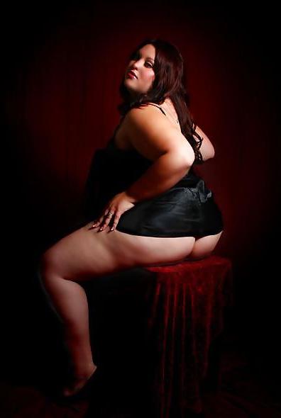 25P Curvy Beauties