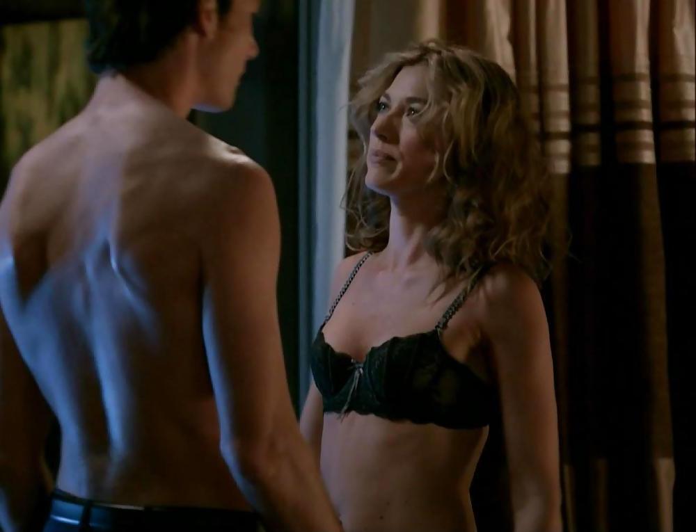 25P Natalie Zea Glamour, Nude, Caps