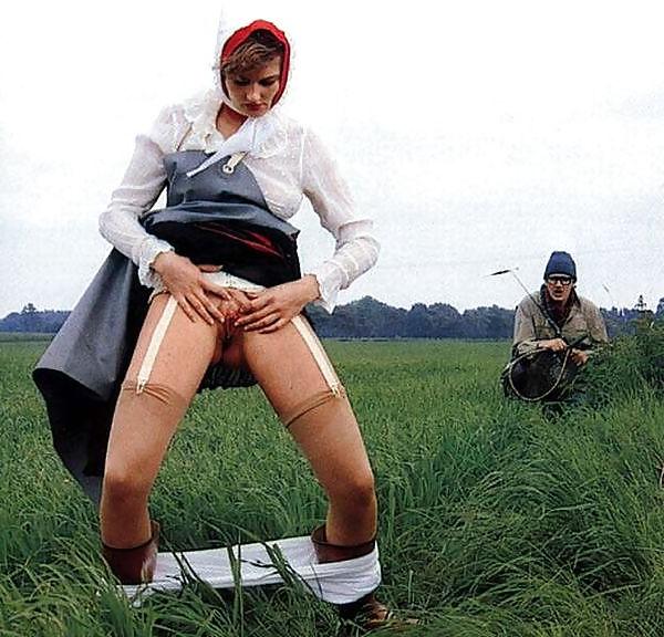 16P Retro farm sex