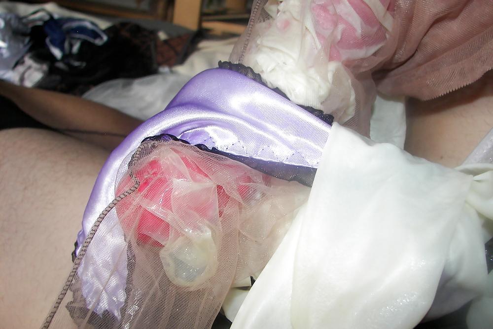 25P Nylon and condom play 10