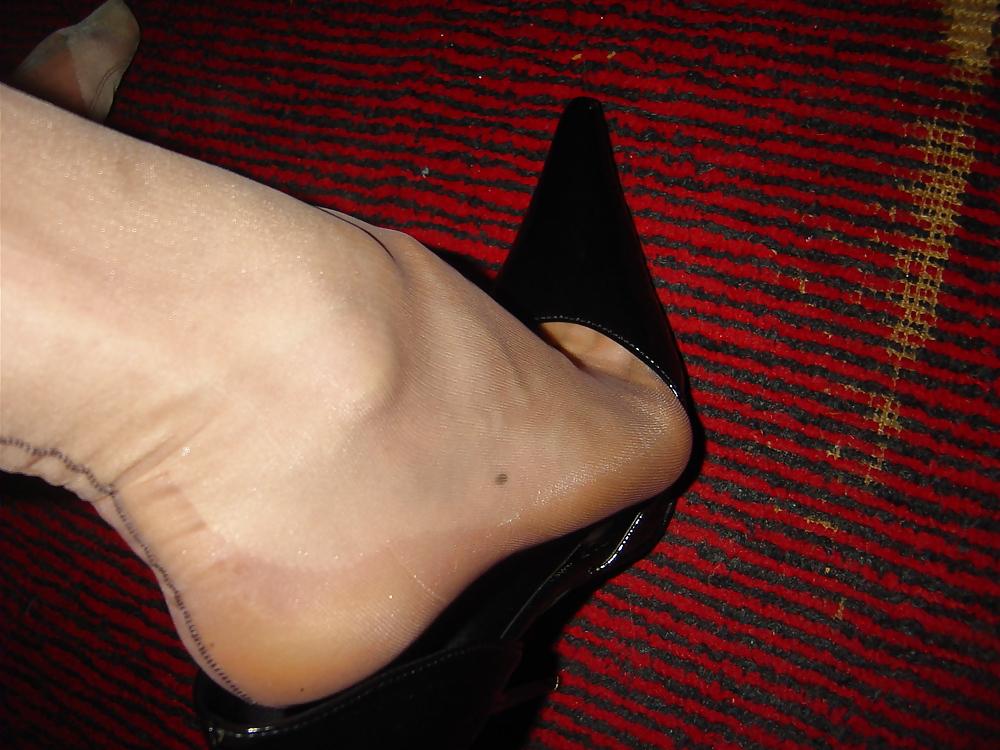 25P Nylon and condom play 10