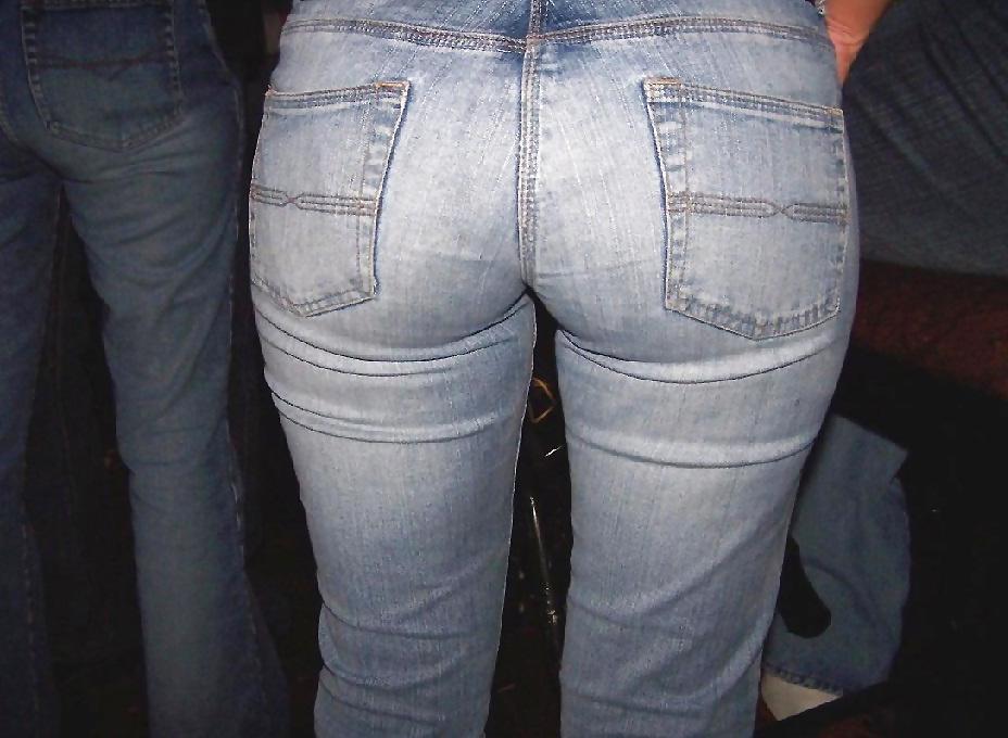 25P Some more girls in sexy jeans