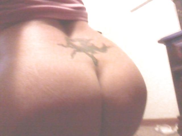 4P My thick white girl