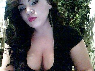 13P Thick girl