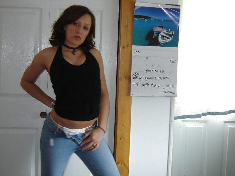 25P Beautys in sexy jeans