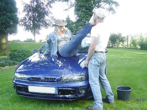 24P Girls in sexy jeans